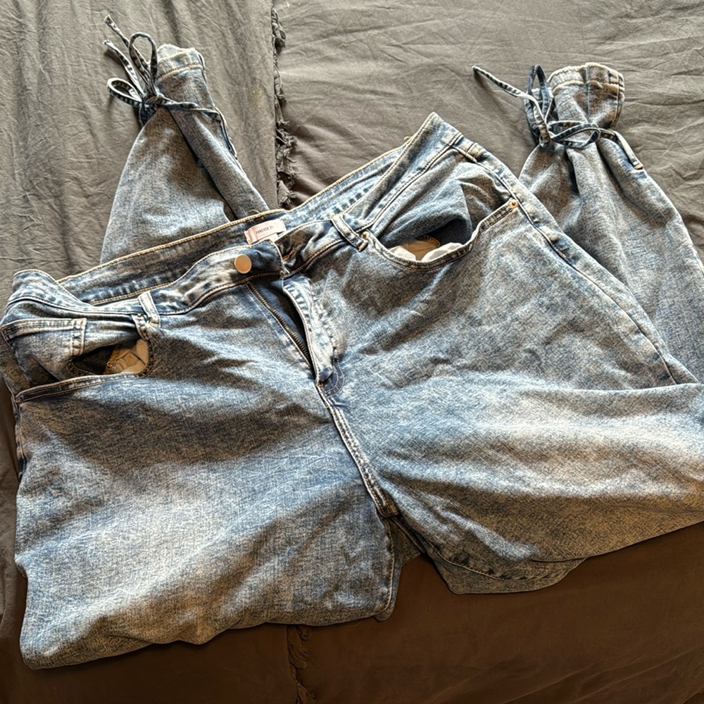 Forever 21 3X denim with bows